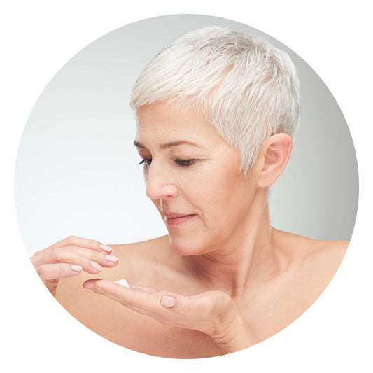 3 Reasons to Moisturise - Alchemy Of Skincare