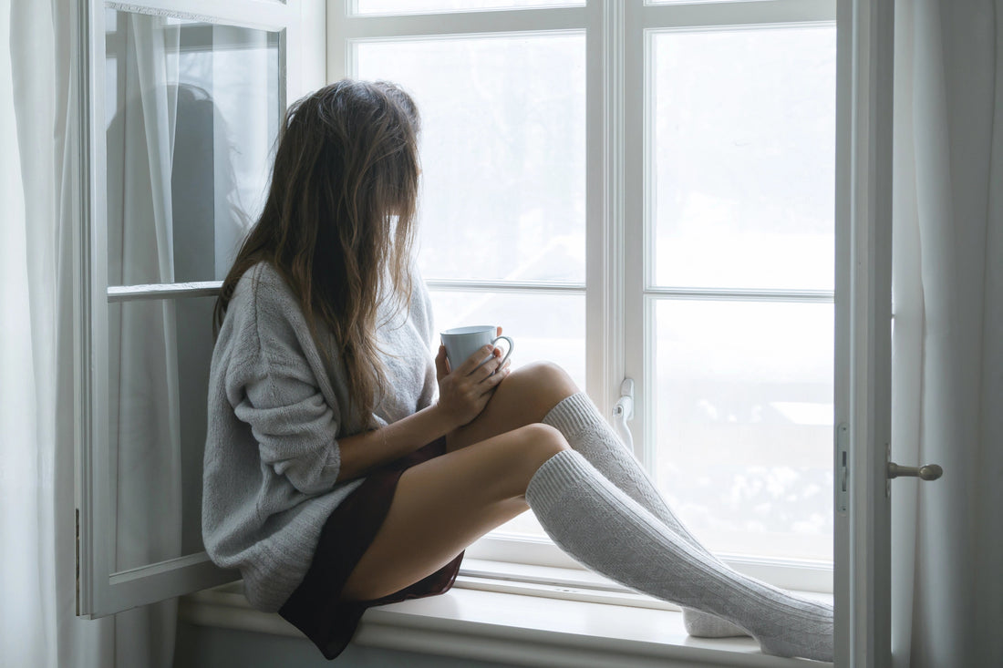 Do Essential Oils Help Survive The Winter blues? - Alchemy Of Skincare