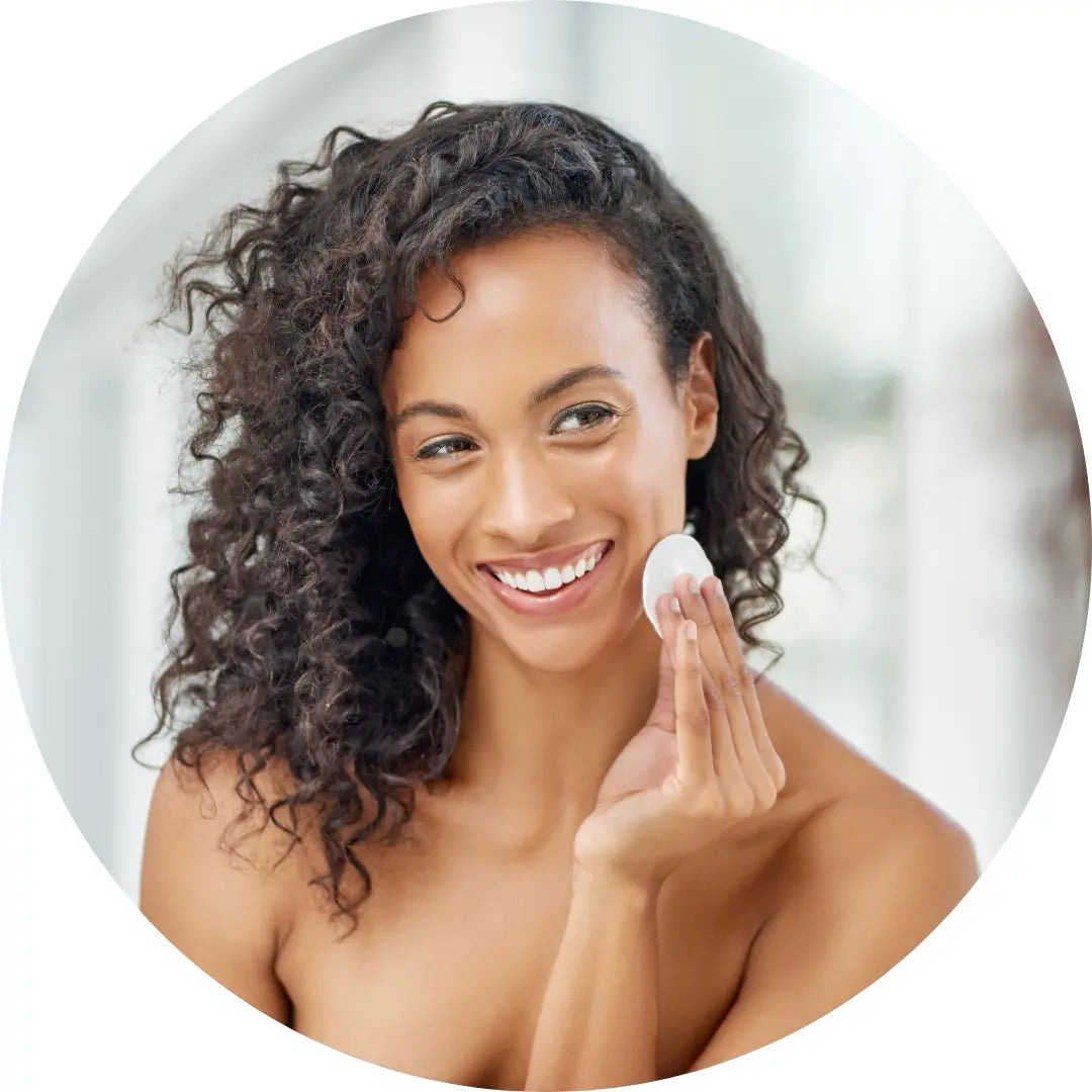 woman using vegan micellar water 